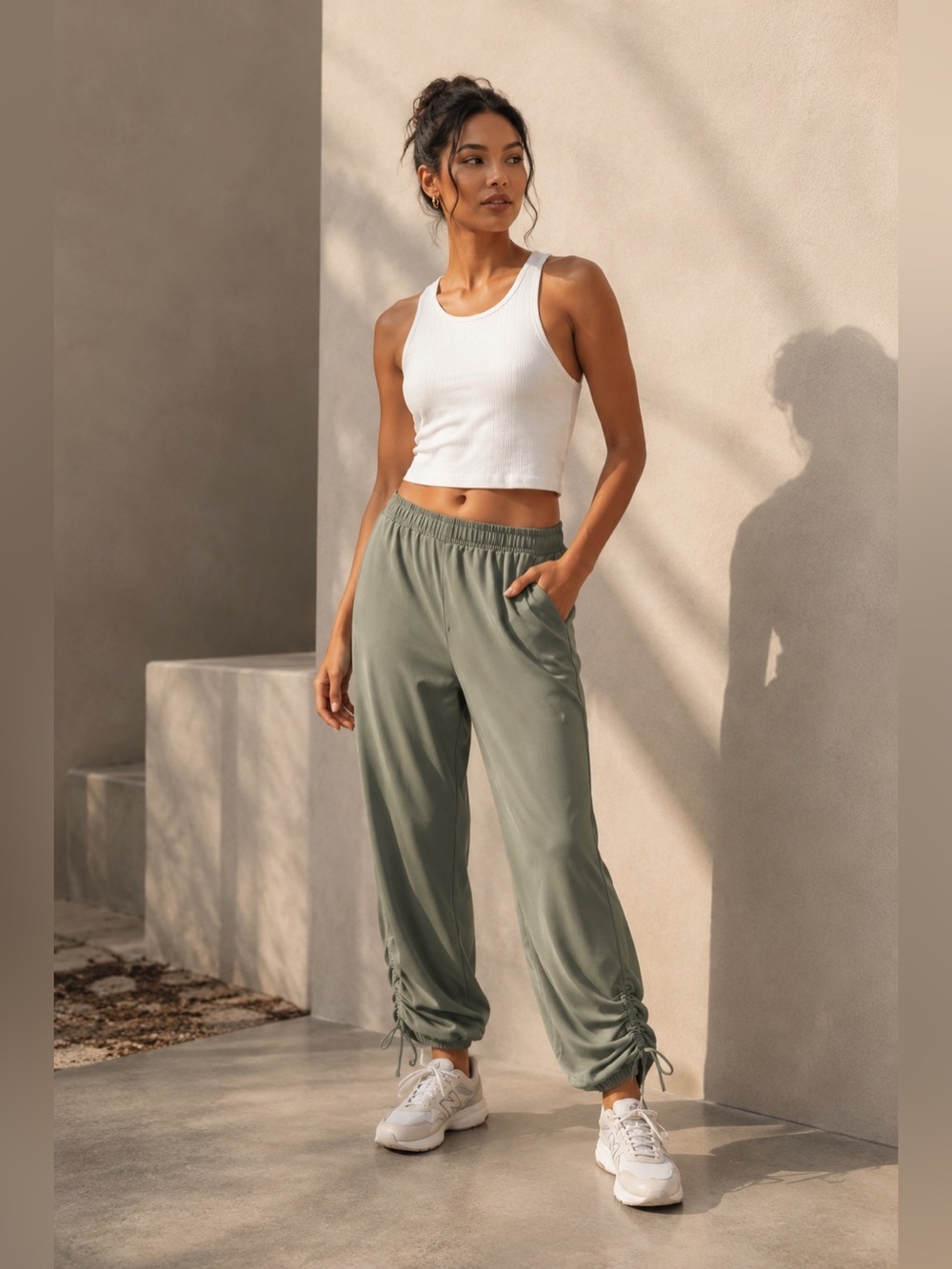 Chicos Ruched Ankle Pants Sage Pull On Elastic Waist Slim